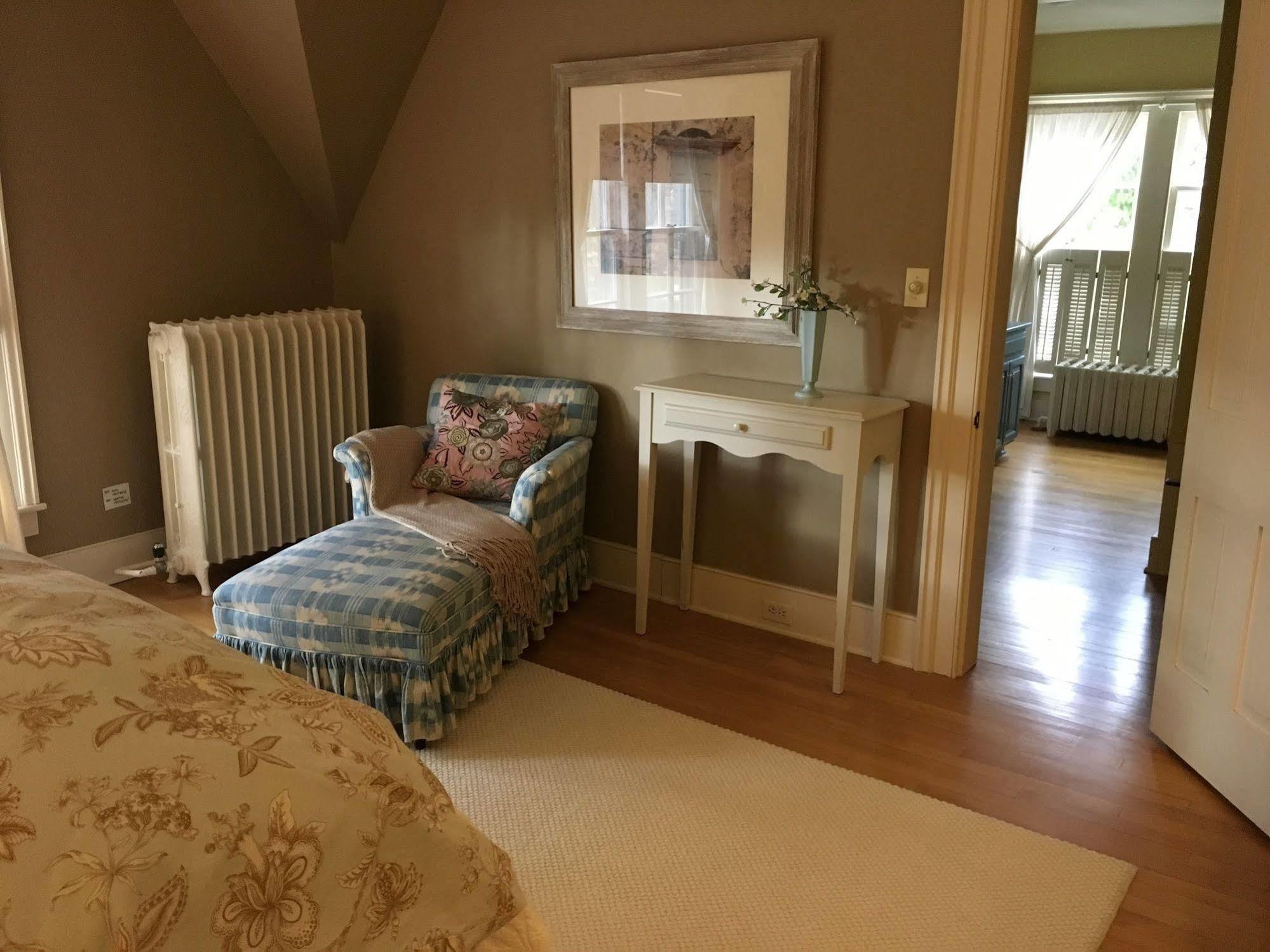 Dreamhouse Country Inn Бристоль Экстерьер фото